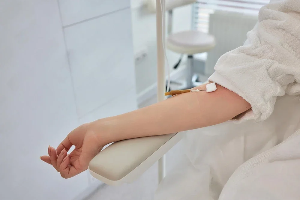 IV Terapi ile Cilt Sağlığını ve Parlaklığını Artırma: İçten Gelen Işıltı