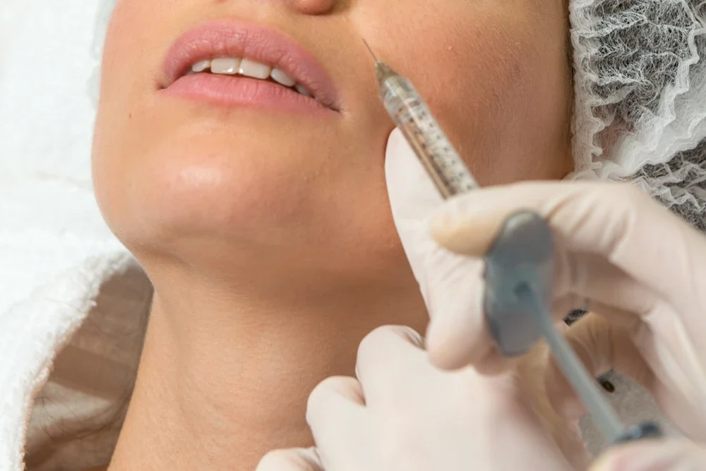 Dolgu Sonrası Nelere Dikkat Etmek Gerekir? İyileşme Süreci İçin Eksiksiz Rehber