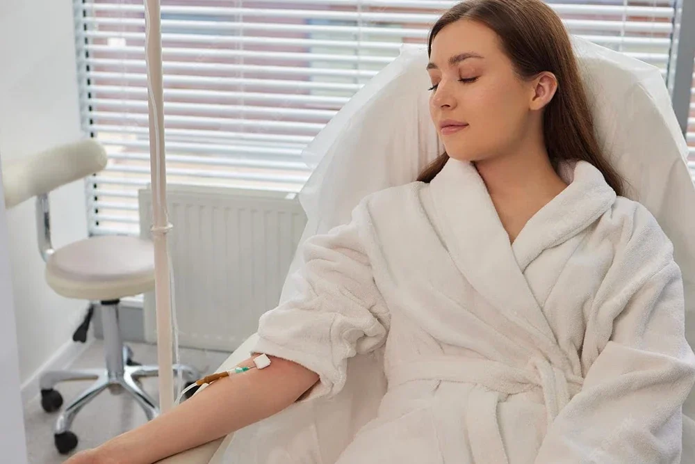 IV Terapi ile Cilt Sağlığını ve Parlaklığını Artırma: İçten Gelen Işıltı