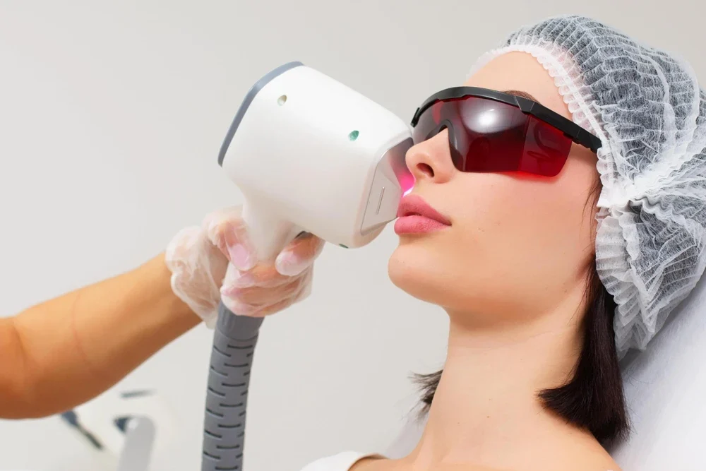 Lazer Epilasyon Sonrası Jilet Yapılır mı? Bilmeniz Gereken Her Şey