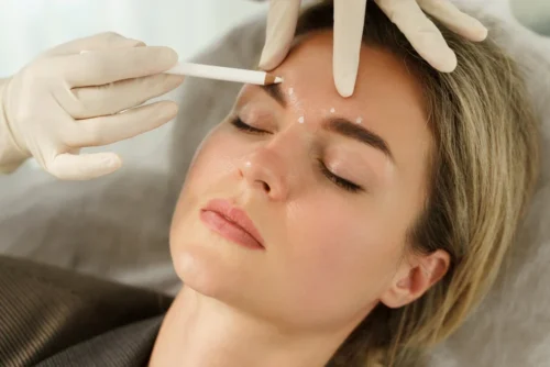 The Difference Between Botox and Fillers: Which One to Choose?