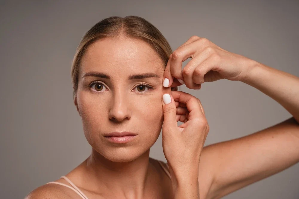 Hydrafacial ile Cilt Gençleştirme ve Kırışıklık Tedavisi