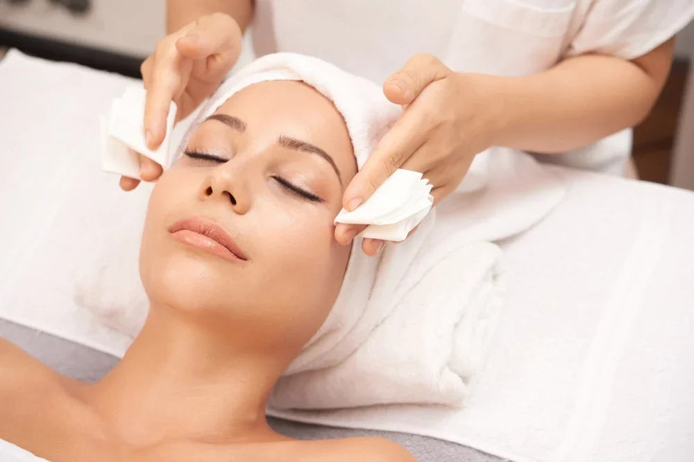 Hydrafacial ile Cilt Tonu Eşitsizliği Giderilir mi?