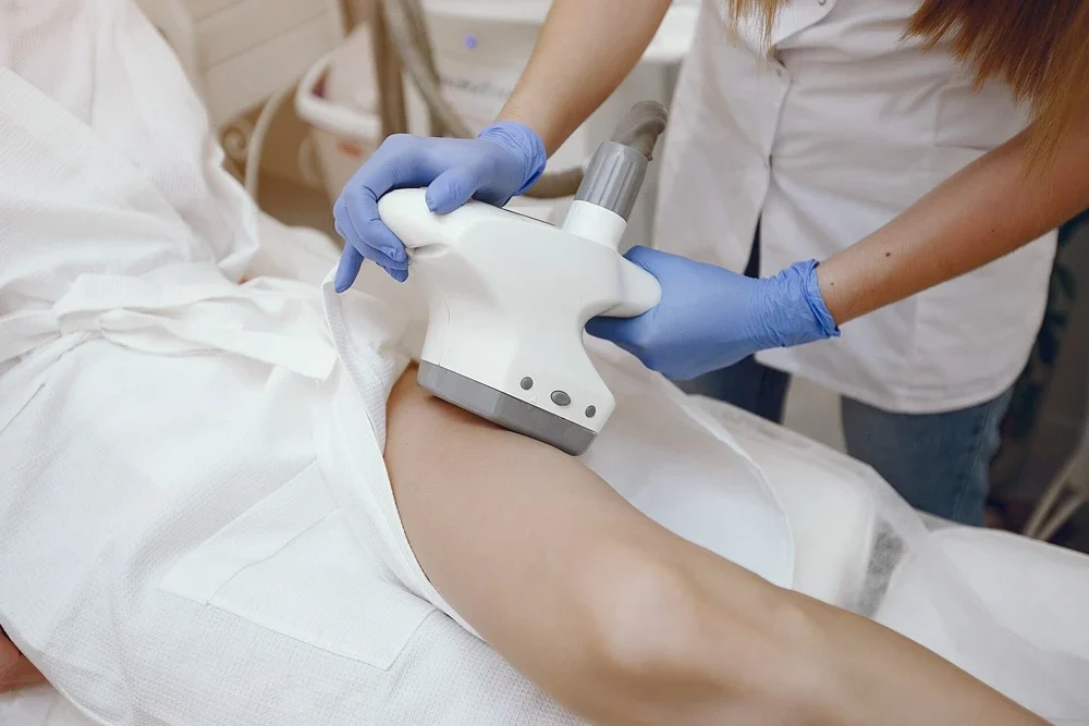 Tüm Vücut Lazer Epilasyon: Bilmeniz Gerekenler