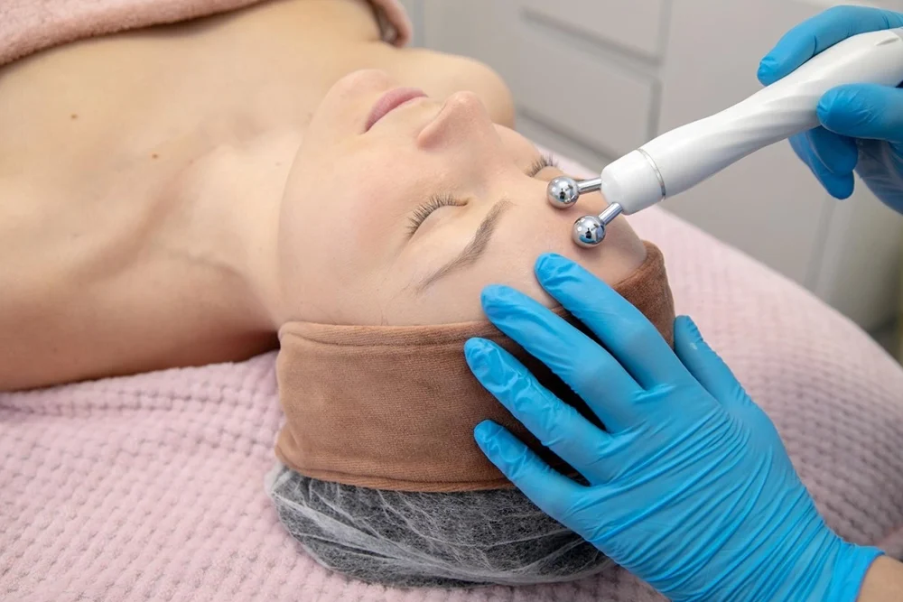 How Long Does Hydrafacial Last? Guide to Protecting Your Glow
