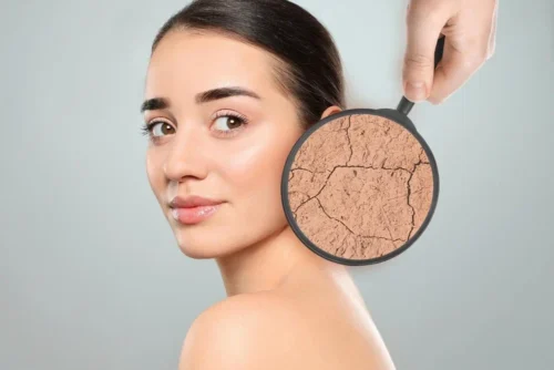 Hydrafacial ile Kuru Ciltler İçin Yoğun Nemlendirme: Neme Doymuş Bir Cilt