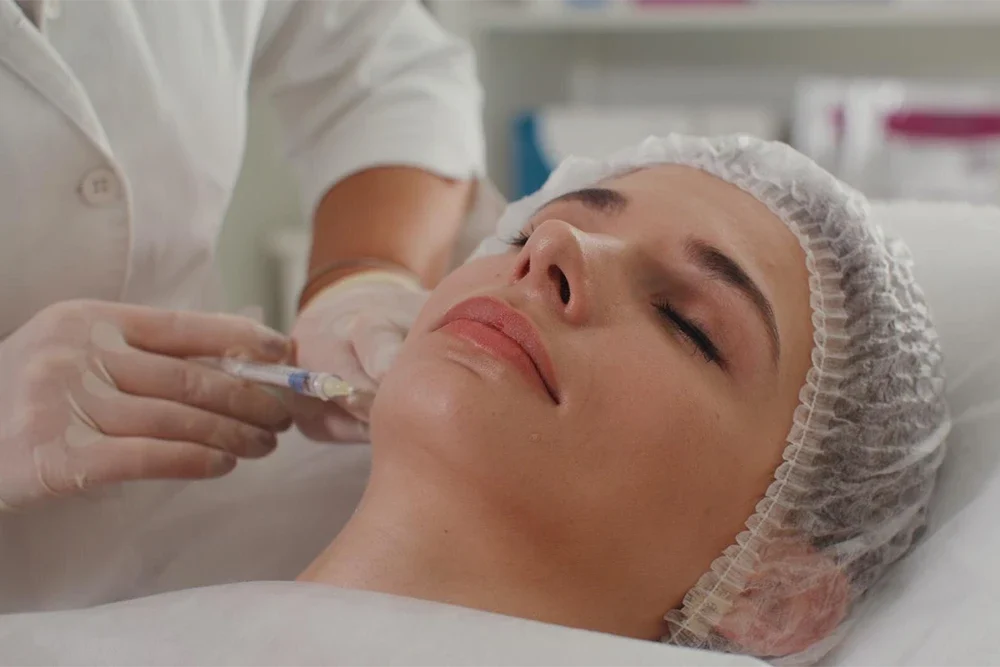 Dolgu Uygulamasının Aşamaları Nelerdir? Adım Adım Gençleşme Yolculuğu