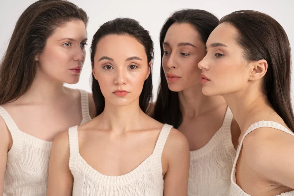 Medikal Estetik ile Cilt Tonu Eşitsizliği Tedavisi: Fondötensiz, Tek Renk Bir Cilt