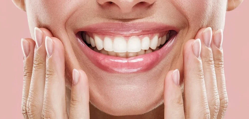 Botoks ile Gülen Yüz (Gummy Smile) Tedavisi: Gülüşünüzü Özgür Bırakın 10 Botoks ile Gülen Yüz (Gummy Smile) Tedavisi: Gülüşünüzü Özgür Bırakın