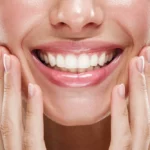 Botoks ile Gülen Yüz (Gummy Smile) Tedavisi: Gülüşünüzü Özgür Bırakın 9 Botoks ile Gülen Yüz (Gummy Smile) Tedavisi: Gülüşünüzü Özgür Bırakın