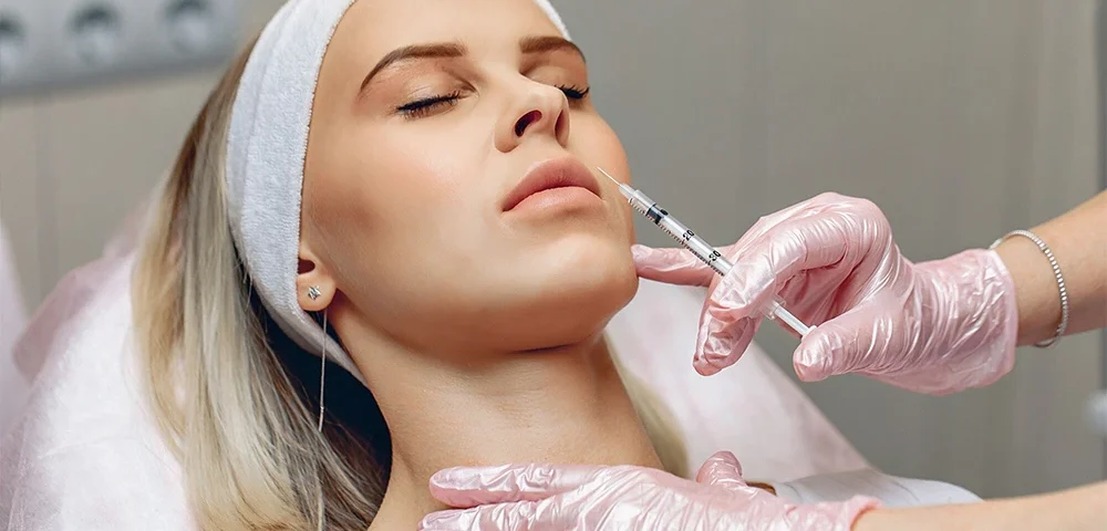 Dolgu Yaptırdıktan Ne Kadar Süre Sonra Yüze Masaj Yapılır? Kritik Zaman Çizelgesi 13 Dolgu Yaptırdıktan Ne Kadar Süre Sonra Yüze Masaj Yapılır? Kritik Zaman Çizelgesi