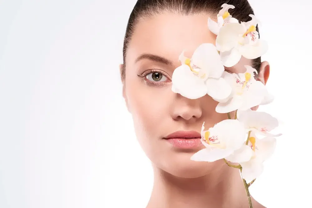 Medikal Estetik Uygulamalarının Yan Etkileri Var mı? Güvenli Güzellik Rehberi