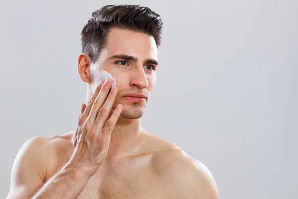 Men's Skincare: A 2026 Guide to Hydrafacial